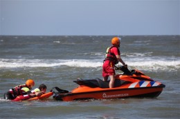 Opleiding Varend Redden voor Waterscooter bij Almeerse Reddings Brigade Opleiding Varend Redden voor Waterscooter bij Almeerse Reddings Brigade